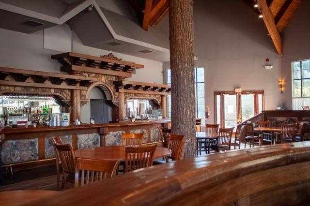 The Retreat On Charleston Peak Hotel Mount Charleston Exterior photo
